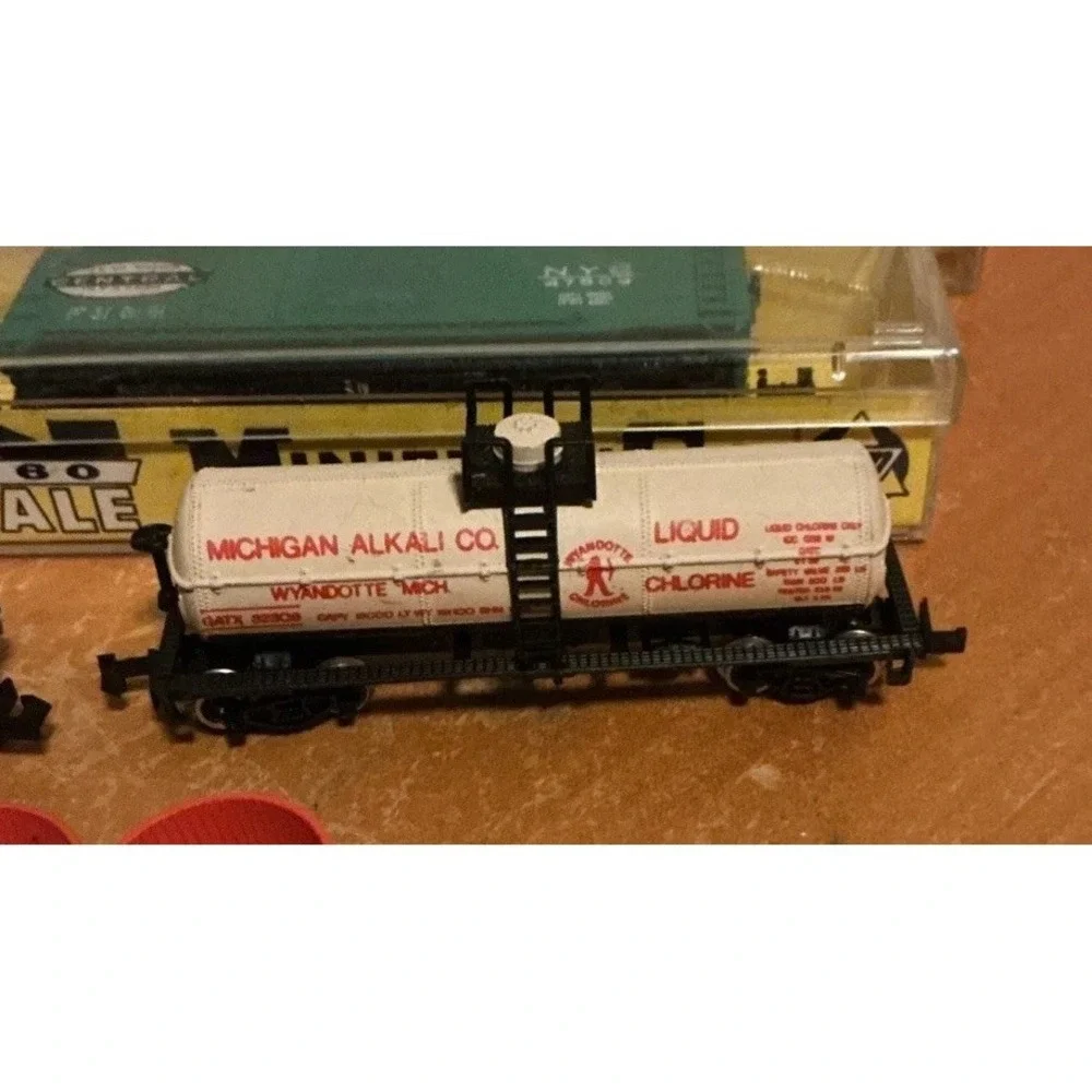 Atlas, Bachmann, Life-Like, Micro Train this product